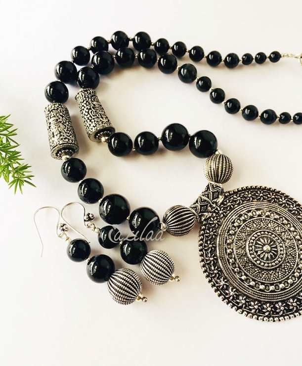 Black Crystal Beads Necklace set, Size: Free at Rs 280/piece in  Visakhapatnam