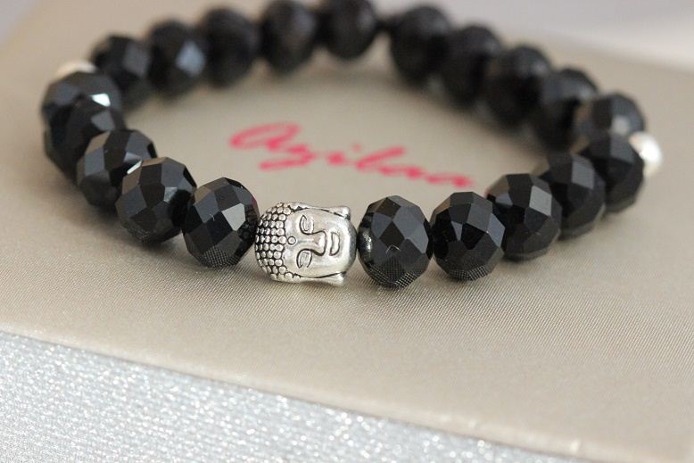 Personalised engraved gemstone bracelet | YourSurprise